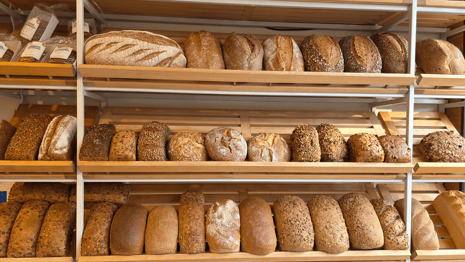 fresh bread madal bal